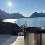 Reinefjord Panorama *