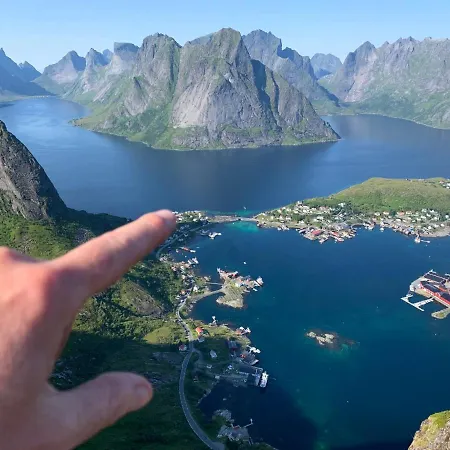 Reinefjord Panorama *