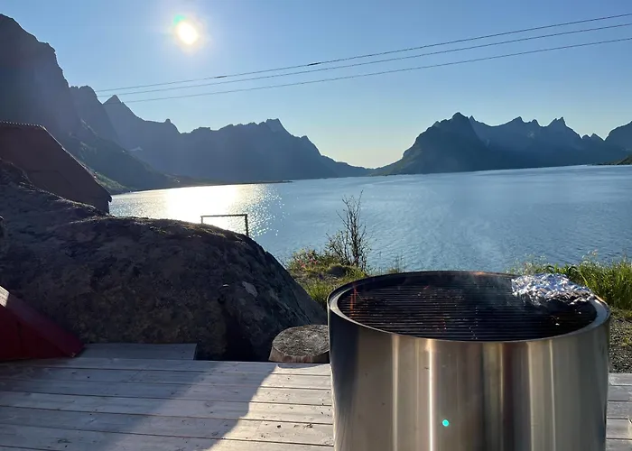 Reinefjord Panorama *