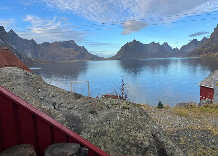 Semesterbostad Reinefjord Panorama