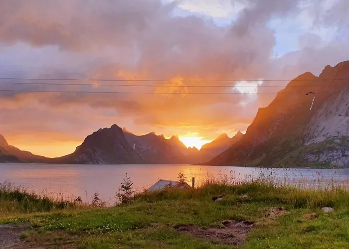 Reinefjord Panorama Ferienhaus *